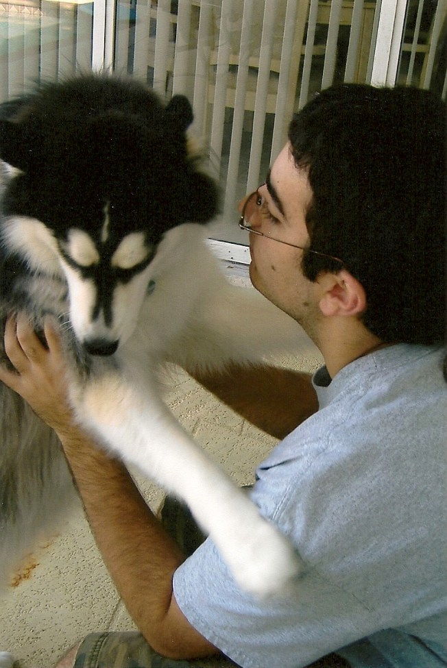 Casey & Onyx '070001