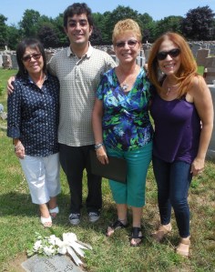 7-18-14 pick up Aunt Tee-Memorial 006