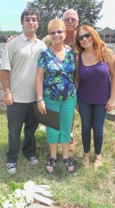 7-18-14 pick up Aunt Tee-Memorial 008